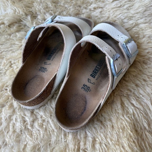 Birkenstock Arizona Pebbled White Leather Sandals - Picture 6 of 8